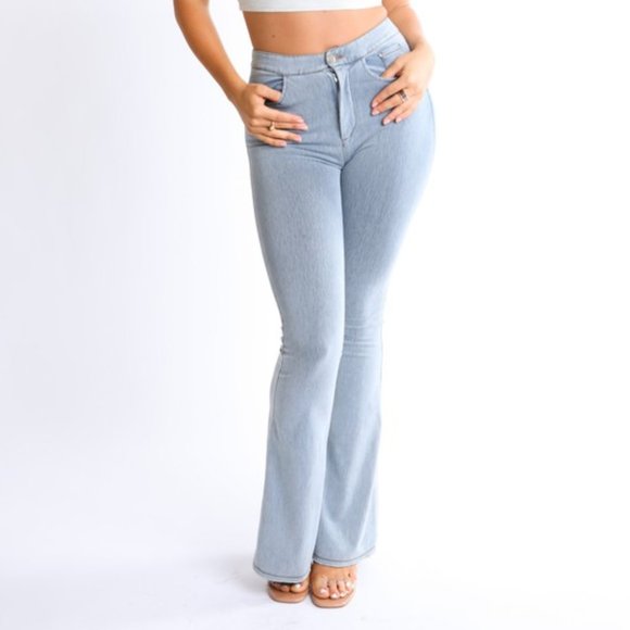 Lacing me up Denims - Picture 2 of 6